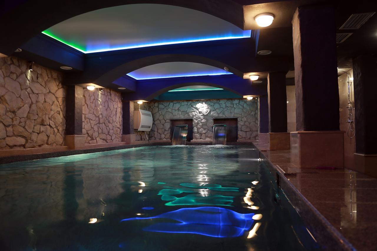 Spa Hotel Karakas 苏呼米 外观 照片