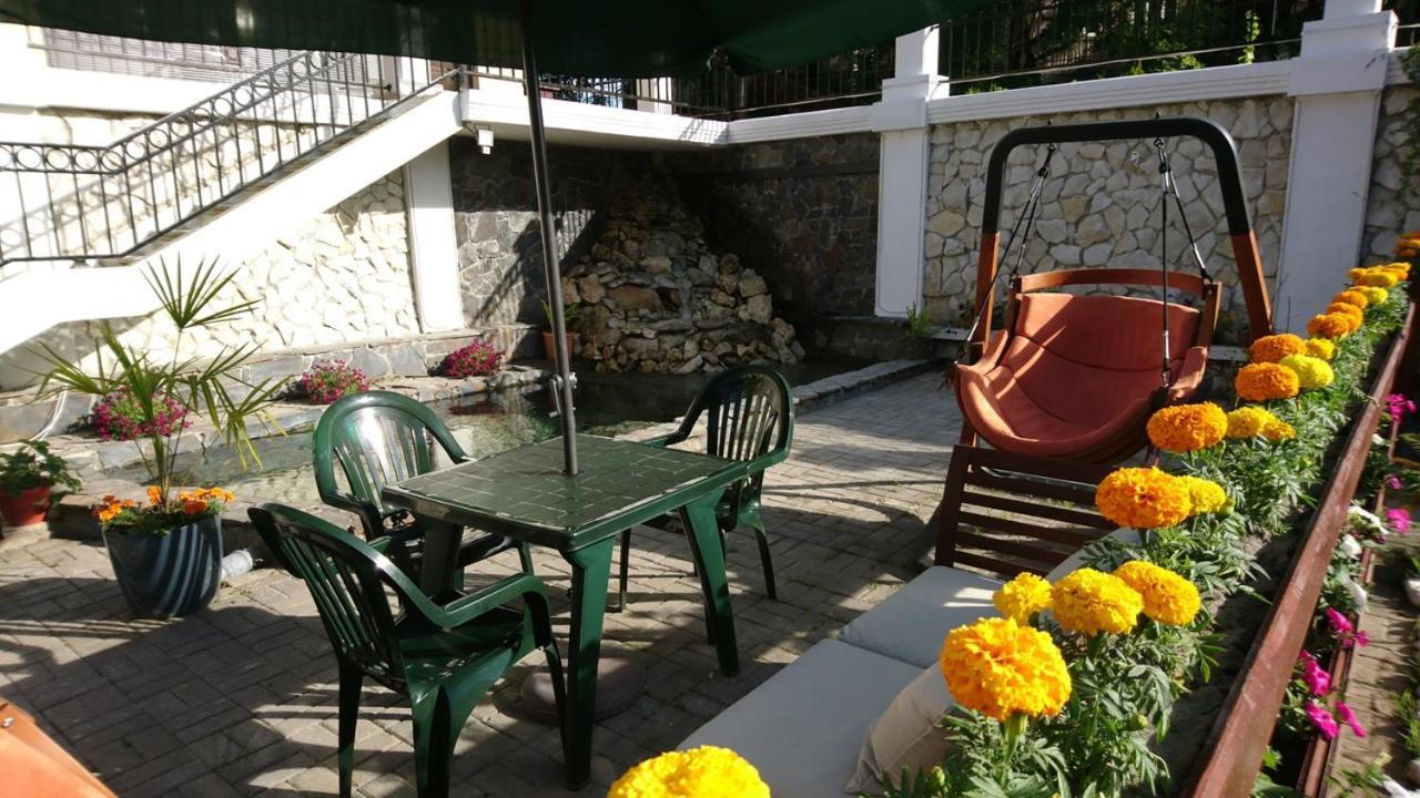 Spa Hotel Karakas 苏呼米 外观 照片